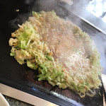 Okonomiyaki No Ueru Kamu - 