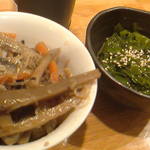 飲食笑商何屋ねこ膳 - きんぴらにめかぶ