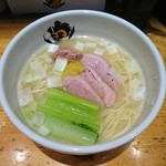 鴨中華そば 塩 750円