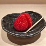 焼鳥 おみ乃 - 苺