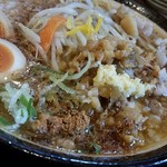 吟醸味噌らーめん まごころ亭 - 霜降り味噌らーめん780円