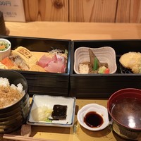 旬草 弥ひろ - 30食限定 弥ひろ弁当¥1100