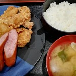 ootsusa-bisuerianoborisenfu-doko-to - 唐揚げ定食¥900(2018年12月)