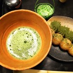 お団子と甘味喫茶 月ヶ瀬 - 抹茶と団子セット