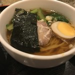 上海庭 - 半ラーメン