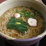 新座鞍馬 - 「栃尾焼きあげ蕎麦」の蕎麦