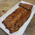 かぶと - 天然と養殖の蒲焼