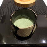 レストランRyu - 明和町産大根とほうれん草のカプチーノスープ。抹茶のように見えますが、スープなんです～