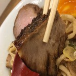 麺や 七彩 - ばら肉チャーシュー大きさ約5×3㎝