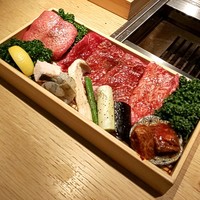 肉亭ふたご iki 新宿店 - 肉匣 こいき