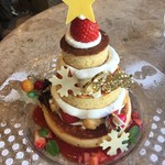 カフェ アクイーユ - 2018年12月　スノーベリーツリーパンケーキ