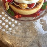 カフェ アクイーユ - 2018年12月　スノーベリーツリーパンケーキ