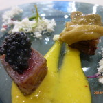 ウニ専門レストラン  unico-co - 本鮪とウニとキャビア、キャロットソースとオリーブオイルパウダー