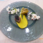 ウニ専門レストラン  unico-co - 本鮪とウニとキャビア、キャロットソースとオリーブオイルパウダー