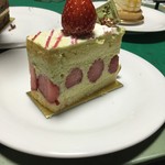 99412353 - フレジェ(※ブルーベリーが落っこってた(^^;)