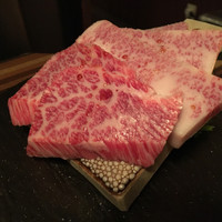 焼肉一頭両騨 町田本店 - 