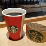 Starbucks Coffee - ドリップコーヒーのトールサイズです。(2018年12月)