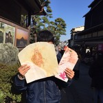 あさひ - 左がエビせんべい 右がタコせんべい