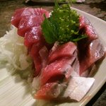 寿屋酒店 - 鰹の造り　ツマは玉葱のスライス