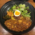 SPICY CURRY 魯珈 - ろかプレート(麻婆豆腐咖喱～kiwami～)