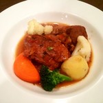 「豚ほほ肉のシードル煮」