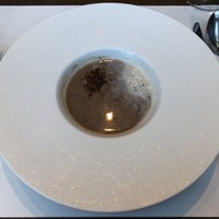 グラマシースイート ストリングスホテル名古屋 - 丹波黒豆のスープ  黒胡麻ときな粉のエスプーマ