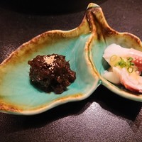 伊勢鮨 - 岩海苔くらげとイカげそ