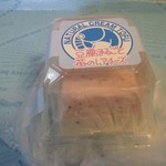 三代目茂蔵豆富 - 豆腐まるごと苺レアチーズ