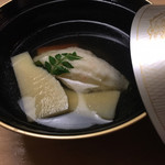 白金温泉郷 森の旅亭 びえい - 海老真蒸の若竹汁♬︎
      上品なお出汁に、うっとり(*˘▿˘✽)