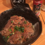立飲みカドクラ - 牛スジ煮込み (150円)