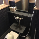 白金温泉郷 森の旅亭 びえい - お部屋の洗い場スペース♬︎床暖でポカポカですよ(^_-)