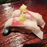 立ち寿司横丁 - 生サバ