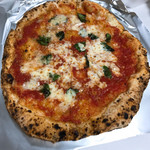 ピッツェリア ダ マッシモ - 【2018年08月】マルゲリータ@1,050円。