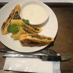 カフェドミキ ウィズ ハローキティ - きのこクレープ