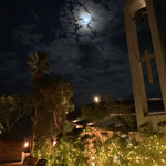 THE VILLA HAMANAKO - 月の明かりも加わり綺麗です。