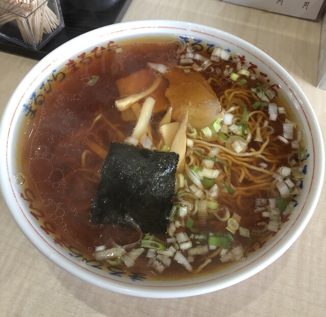 ラーメン まるひら>