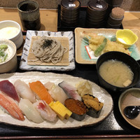 くし路 KITTE丸の内店 - 
