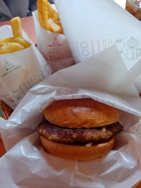 モスバーガー 松阪学園通り店 徳和 ハンバーガー 食べログ