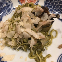 はらまさ - 鮑　肝の素麵 鮑とはなんて贅沢。肝の苦みがいい。白トリュフ！ 鮑のコリコリ感もいい。はらまささんの大好きな一品。