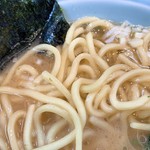 すけちゃんラーメン - 麺