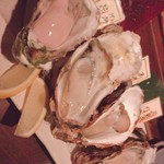 OYSTER BAR 酒肆石花 - 