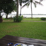 VINH HUNG Riverside Resort & Spa - 午後４時からの軽食サービス