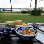 VINH HUNG Riverside Resort & Spa - 