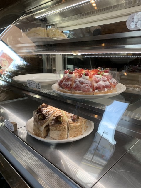 ブランニューデイスイーツファクトリー Brand New Day Sweets Factory 常永 ケーキ 食べログ