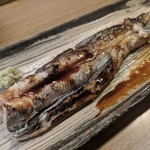 魚忠 - 穴子焼き　甘ダレが掛かっています