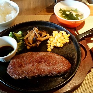 黒毛和牛ハンバーグ&ステーキ専門店 みやび