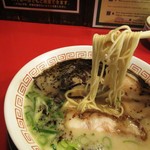 ラーメン　赤組 - 熊本ラーメン。500円