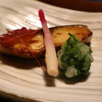 萃 諏訪湖 - 鰆の七味焼き