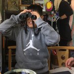 すずめ庵 - 双眼鏡ひとつで30分は遊んでられる
      なんかイイよね