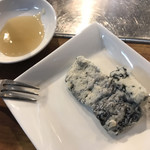 立ち呑みばっかす - 蜂蜜とブルーチーズ